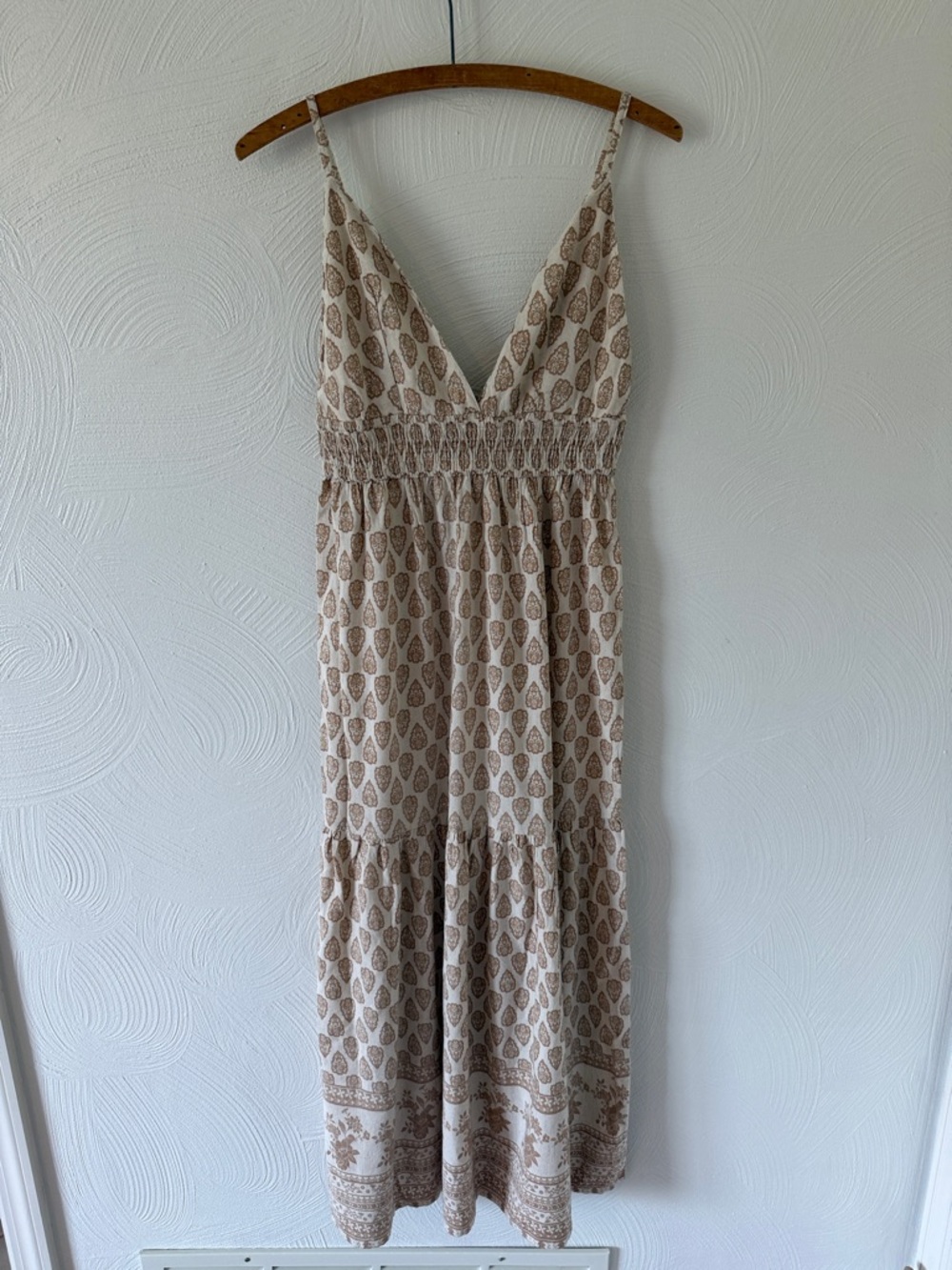 Sim & Sam Linen Blend Maxi Dress Boho Cream Print NWT Flowy Beach.  Size Medium.
